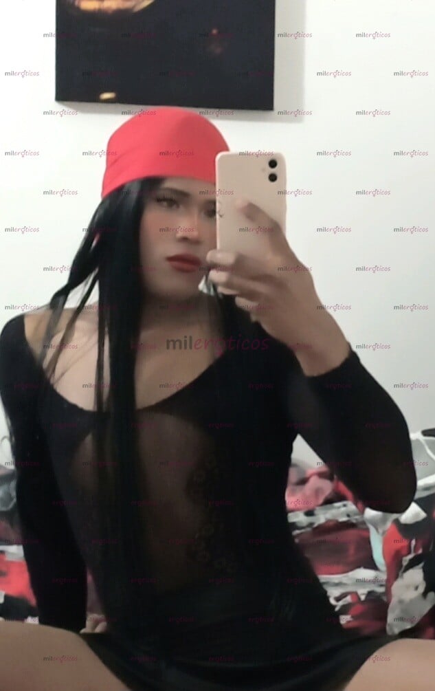 FOTOS DE NUEVA TRANS VERGONA NEGRA CALIENTE DISPUESTA A SATISFACERTE MUY RICO CON MI VER