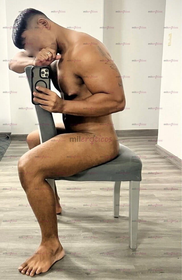 FOTOS DE EXTRANJERO PINGON XL DE VISITA EN PUERTO VALLARTA MÉXICO DISPONIBLE 24 7