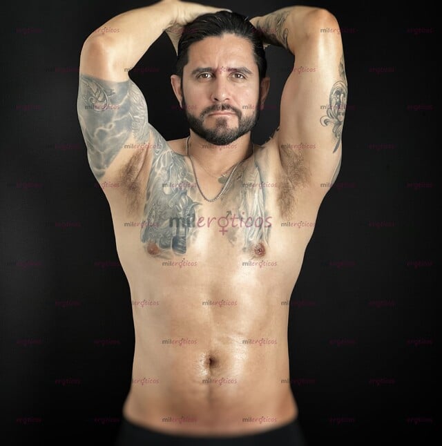 FOTOS DE WEY TATUADO Y SIGUEROLLOS SIN PROBLEMA ABIERTO A PROPUESTAS