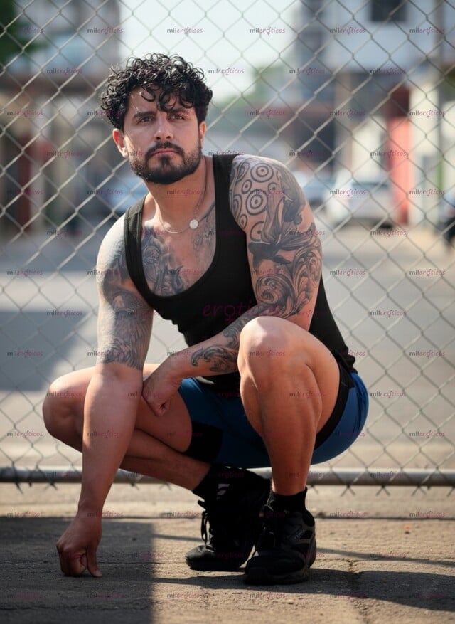 FOTOS DE WEY TATUADO Y SIGUEROLLOS SIN PROBLEMA ABIERTO A PROPUESTAS