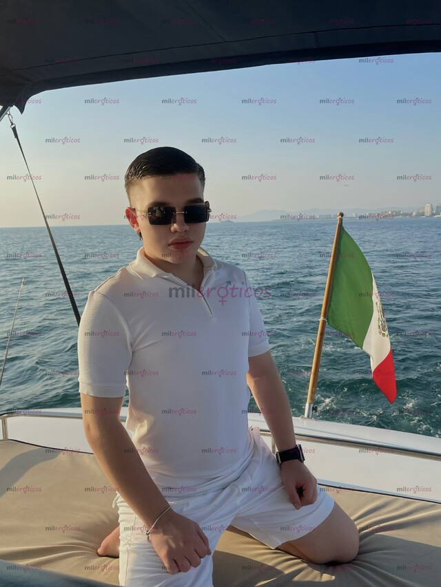 FOTOS DE NENE TWINK DE 18 AÑOS ÚLTIMO DIA EN MÉXICO