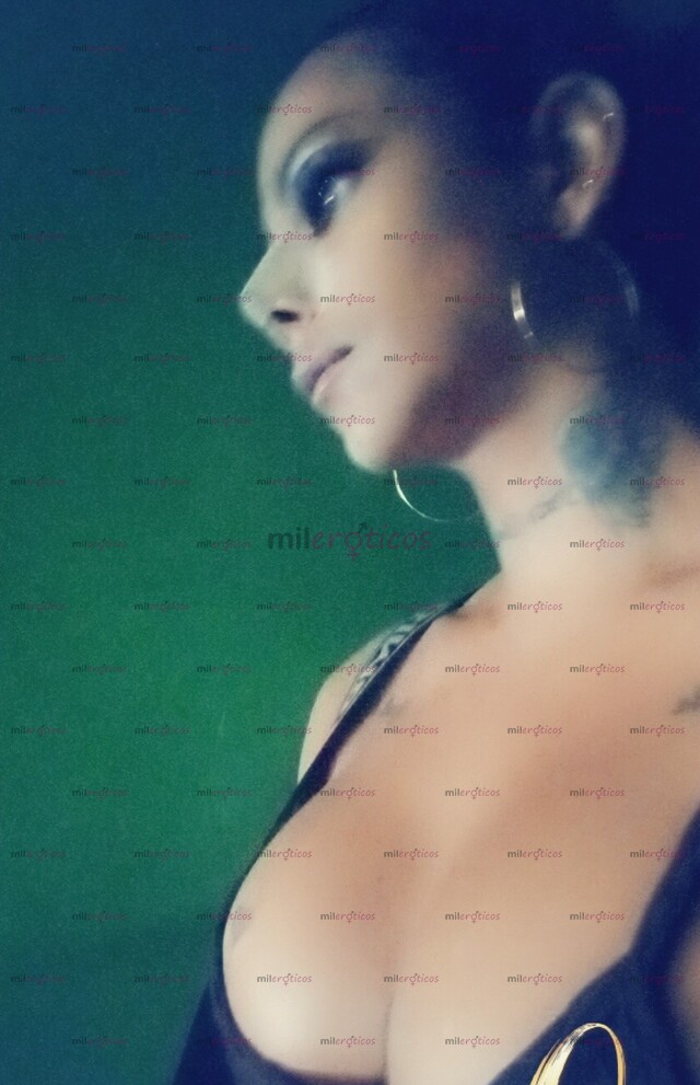 FOTOS DE NINFOMANA DISPUESTA A TODO. TETONA. CULO A. DOTADA. VERSATIL