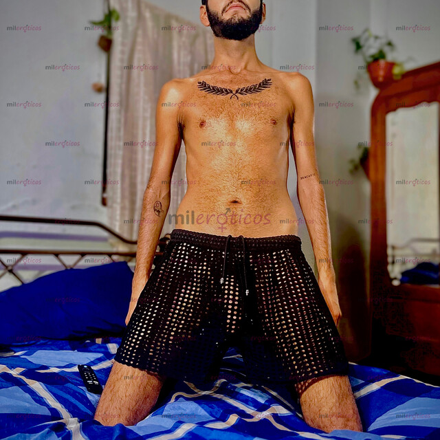 FOTOS DE MACHO SINALOENSE CALIENTE, DOTADO CON 22 CM, LISTO PARA COMPLACERTE SIN LÍMITES