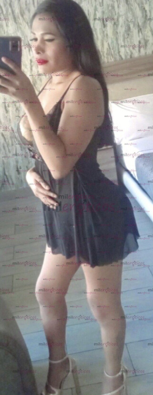 FOTOS DE VALERIA: TRANS ARDIENTE, CURVAS DE INFARTO