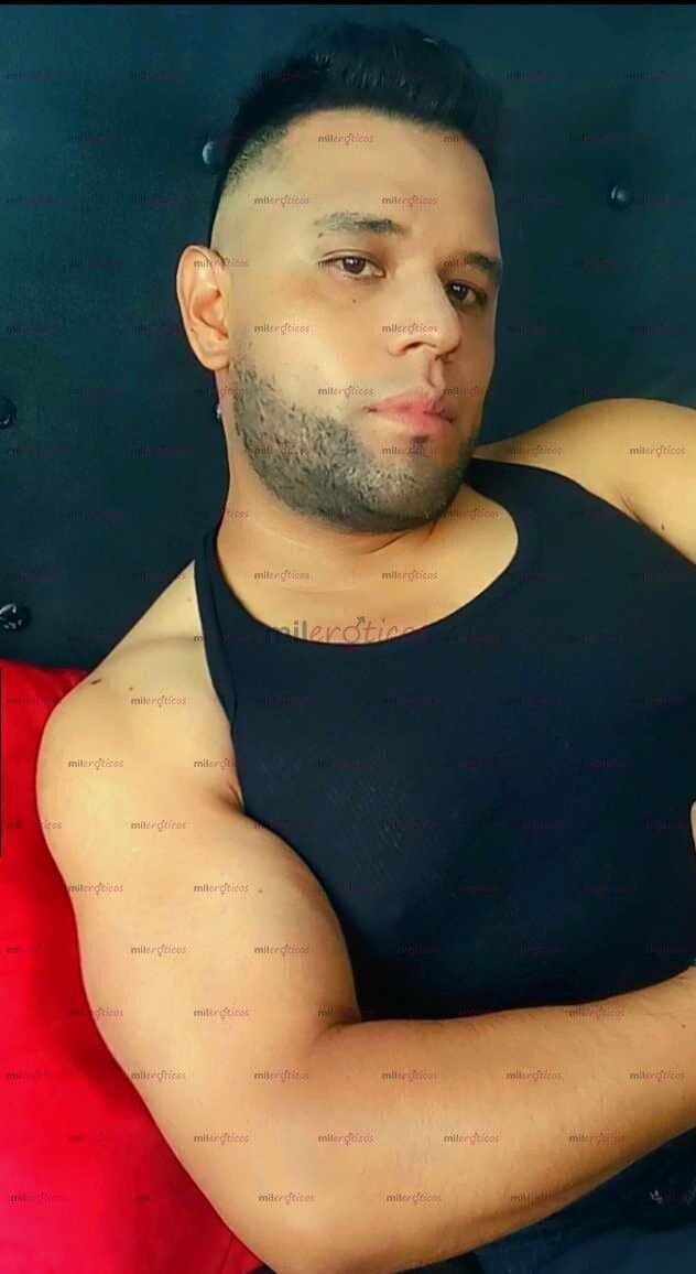 FOTOS DE SOY TU GENIO DE LA.LAMPARA MARAVILLOSA CUMPLO TUS PERVERSAS FANTASIAS