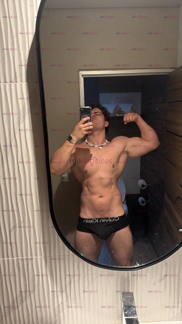 FOTOS DE COLAGENO DE 20 AÑOS ATLÉTICO Y GUAPO CON EL MEJOR TRATO Y 20CM DE VERGA LECHOSA