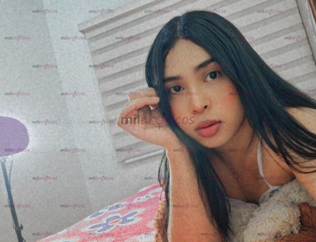 FOTOS DE HERMOSA MORENA JOVEN LISTA PARA COMPLACERTE