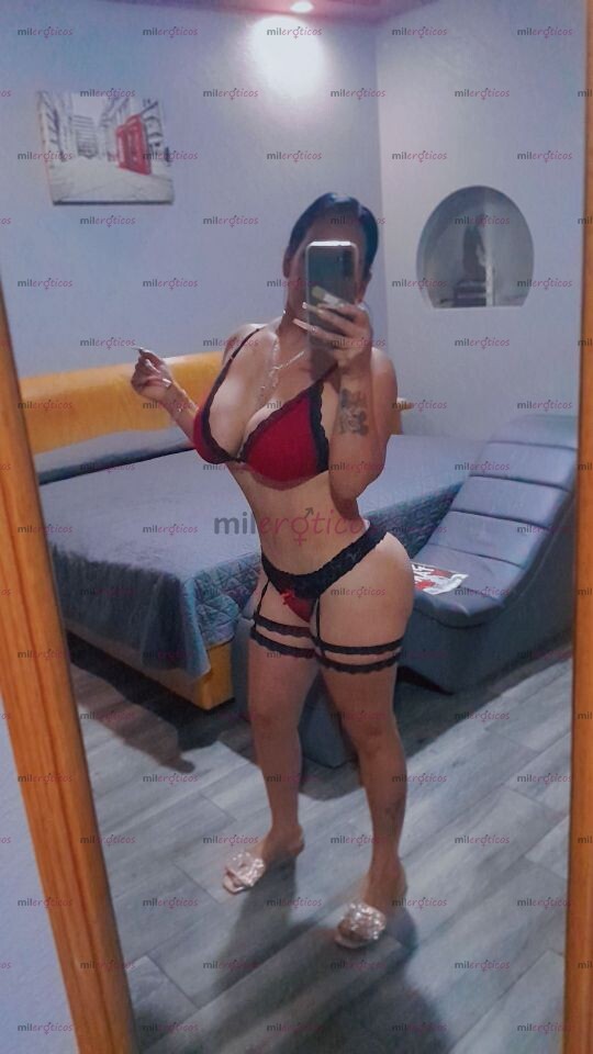 FOTOS DE ..............................DAMA DE COMPAÑIA............................