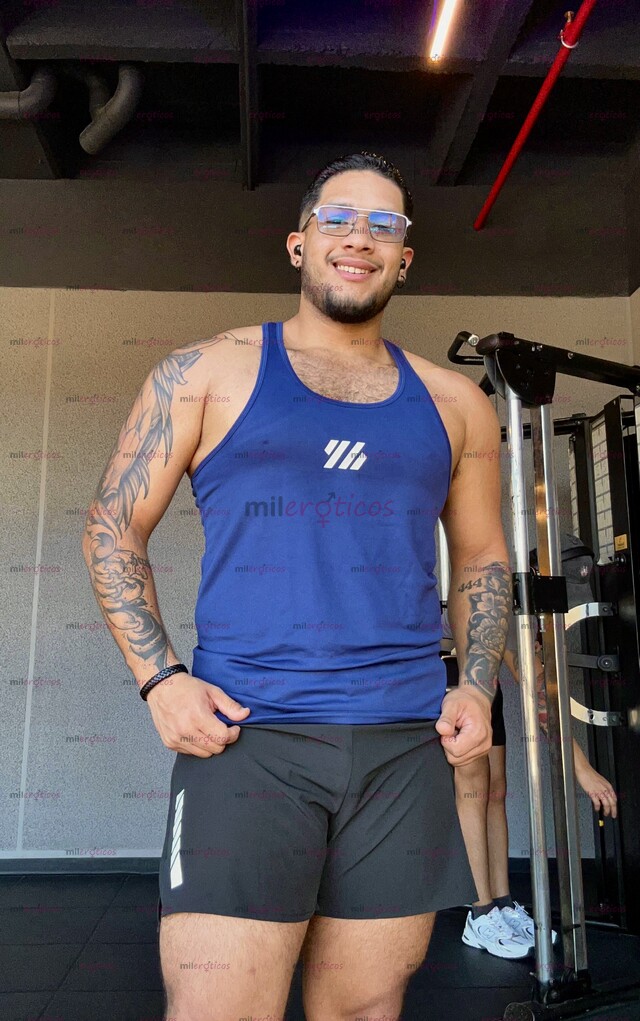 FOTOS DE DOTADO,VELLUDO SERIO Y DISPUESTO A CUMPLIR TUS FANTASÍAS