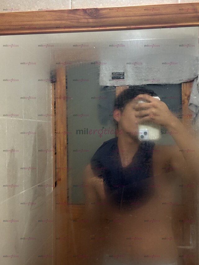 FOTOS DE CHICO ATLETICO SUMISO CACHONDO DISPUESTO A COMPLACERTE