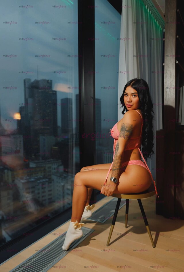 FOTOS DE HOLA SOY UNA CHICA MUY COMPLACIENTE AMOR