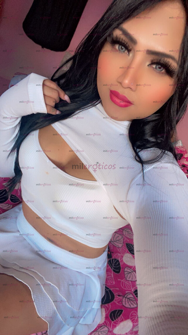 FOTOS DE MONSERRAT PERALTA , EDUCADA , CACHONDA Y SEXY