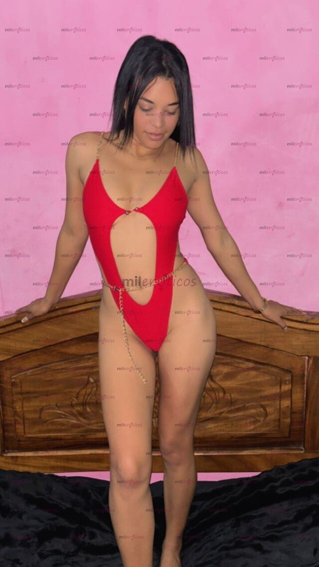 FOTOS DE FLACA HERMOSA RECIEN LLEGADA A LA INDUSTRIA QUIERE SER DETONADA POR TI