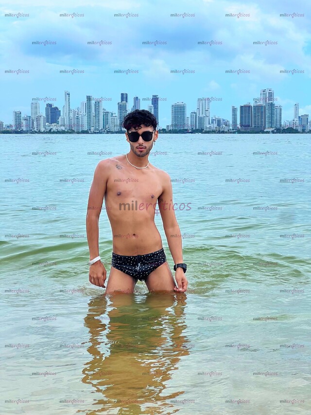 FOTOS DE FLACOMODELOHOT ACTIVO DOMINANTECERDOVERGON