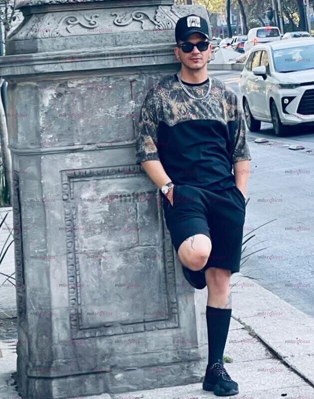 FOTOS DE CUBANO ACTIVO DE VISITA EN CANCUN ! DISPONIBLE PARA SERVICIO I CAN SPEAK INGLÉS