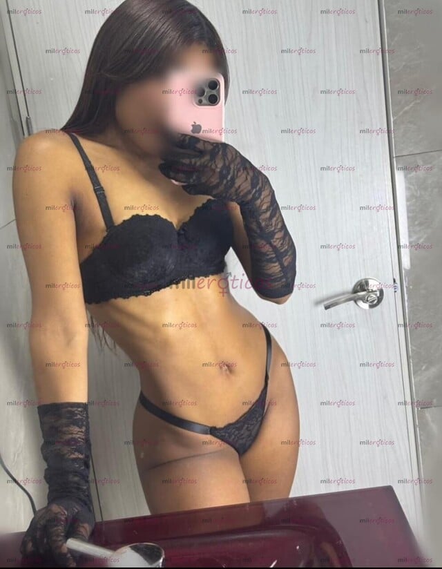 FOTOS DE FLACA JOVENCITA,ABDOMEN PLANO Y TONIFICADO,FULL ORAL GARGANTA PROFUNDA