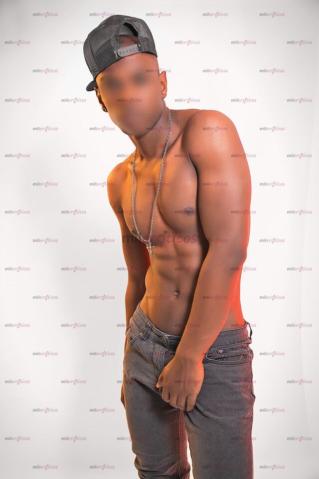 FOTOS DE NUEVO Y EXCLUSIVO MASAJISTA EROTICO, RECIEN LLEGADO ALA CIUDA