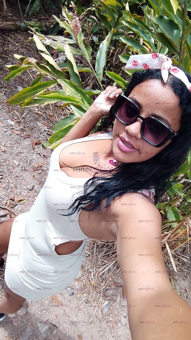 FOTOS DE LA MORENA BELLA ESTÁ DISPONIBLE PARA COMPLACEERTE Y SATISFACER TUS DESEOS