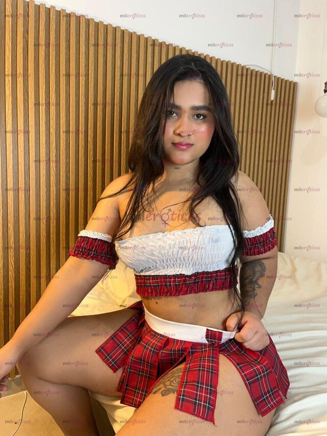 FOTOS DE HERMOSA COLOMBIANA DE COLA ENORME VIDEO LLAMADA DESDE 50