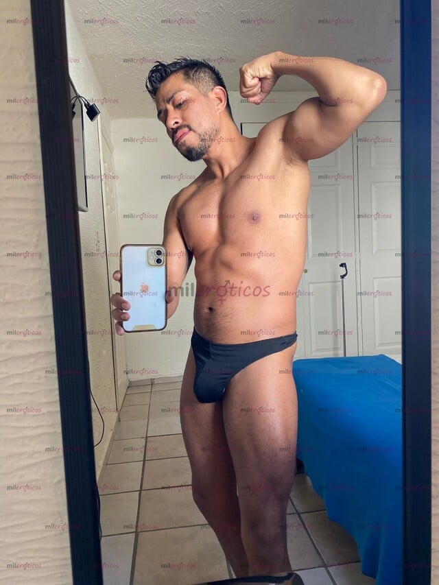 FOTOS DE CALIENTE DISPUESTO A COMPLACERTE, CON VERGA GRUESA, RICA Y CULO RICO