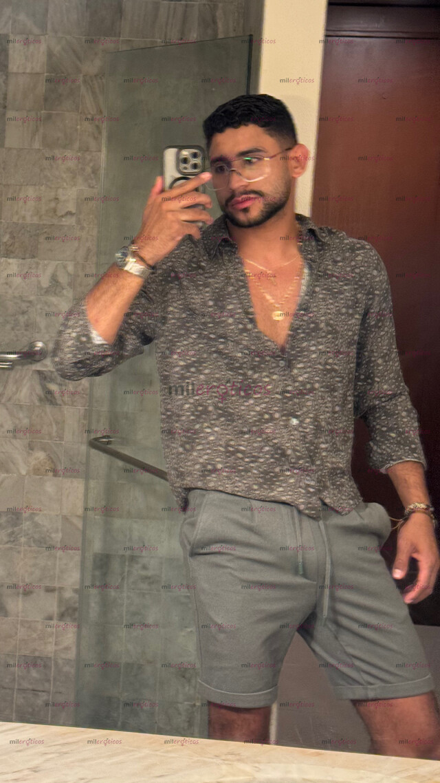 FOTOS DE JAVEN DE 24 AÑOS TONY MUY VARONIL, DISCRETO