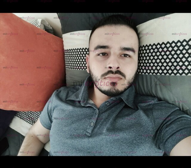 FOTOS DE PAISA MORBOSO, TROZO Y JUGUETÓN. DISPUESTO A COMPLACER