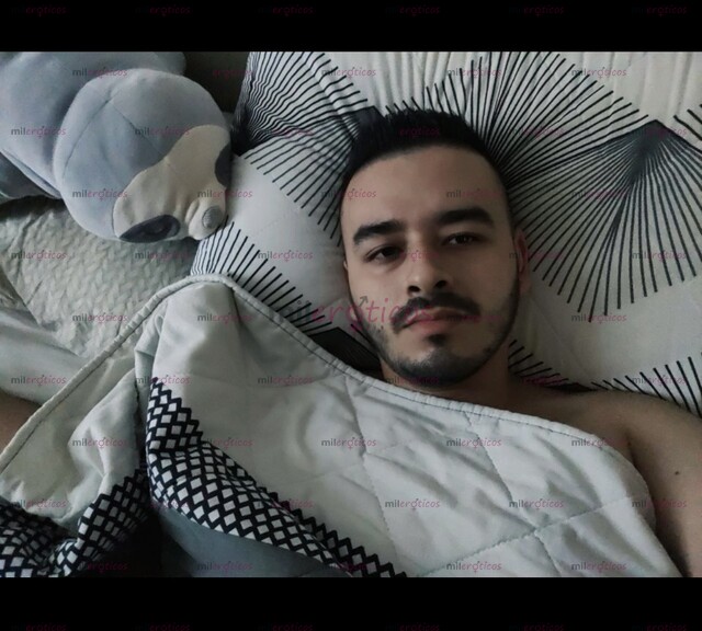 FOTOS DE PAISA MORBOSO, TROZO Y JUGUETÓN. DISPUESTO A COMPLACER