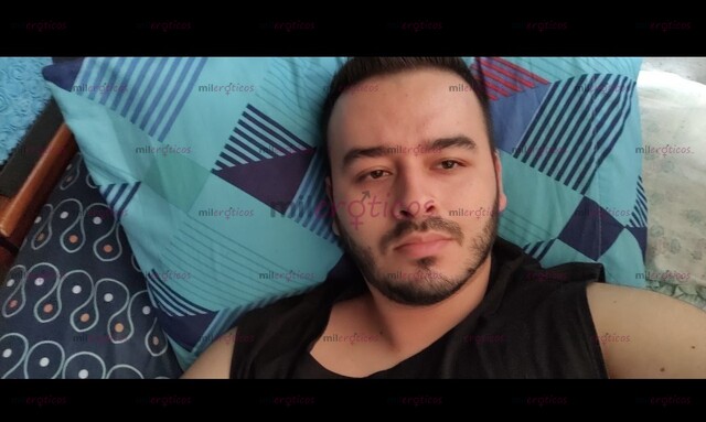 FOTOS DE PAISA MORBOSO, TROZO Y JUGUETÓN. DISPUESTO A COMPLACER