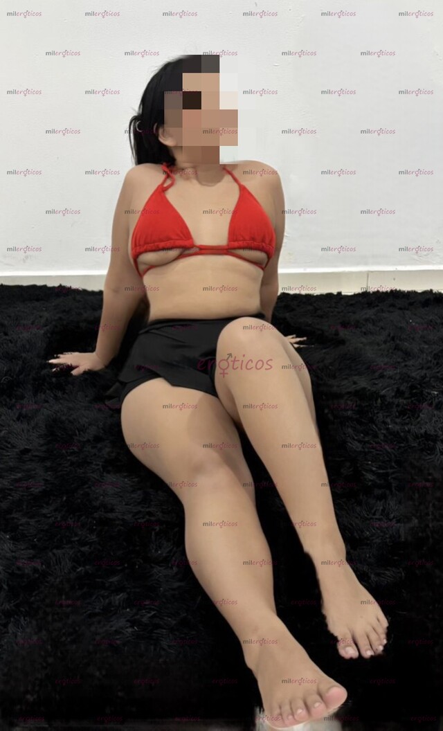 FOTOS DE SEXY BEBE TIERNA, LISTA PARA QUE PRUEBES SU VAGINA APRETADA