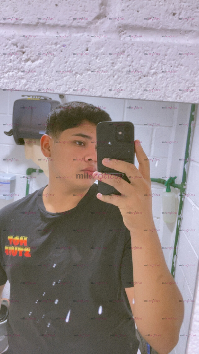 FOTOS DE SOY GIL UN CHICO DISPUESTO A COMPLACERTE