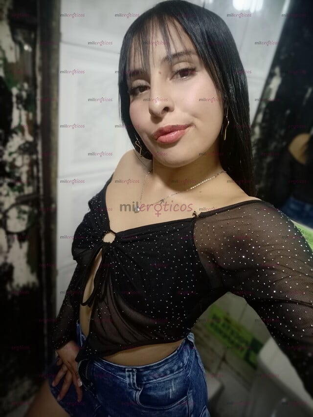 FOTOS DE NINFÓMANA ADICTA AL SEXO EN TU CIUDAD MUY EXTROVERTIDA PARA JUGAR CON TU PENE