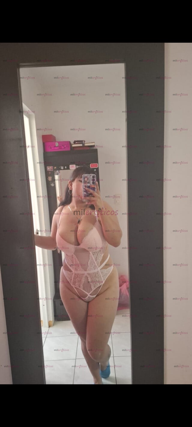 FOTOS DE CHICA CURVY TETONA, VEN A PASAR UN RICO MOMENTO