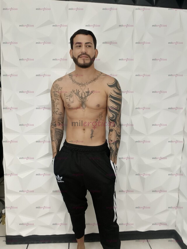 FOTOS DE BISEXUAAL.GUAPO DISCRETO.SEXY AMISTADES.CONOCER