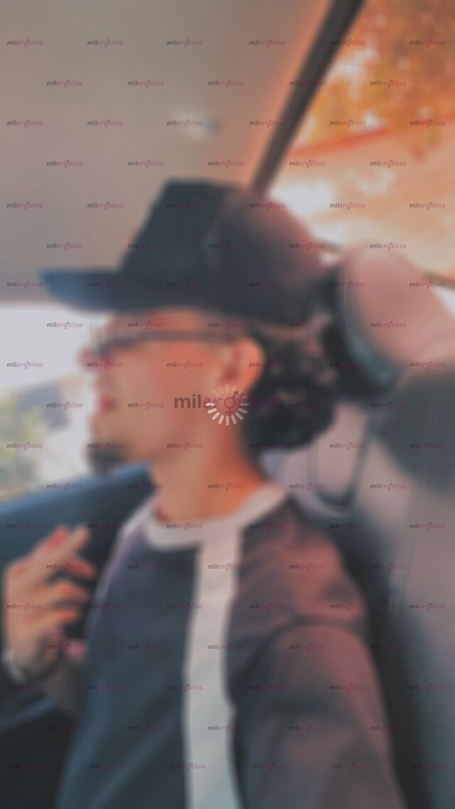 FOTOS DE POLLO MASCULINO DE 22 AÑOS CON SITIO PARCHADO