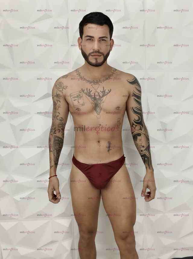 FOTOS DE MASAJISTA.DISCRETO JOVEN.ATLETICO GUAPO.FITNEES