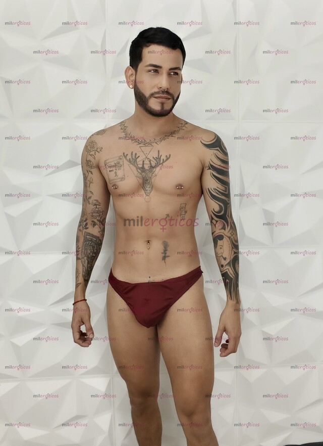 FOTOS DE MASAJISTA.DISCRETO JOVEN.ATLETICO GUAPO.FITNEES