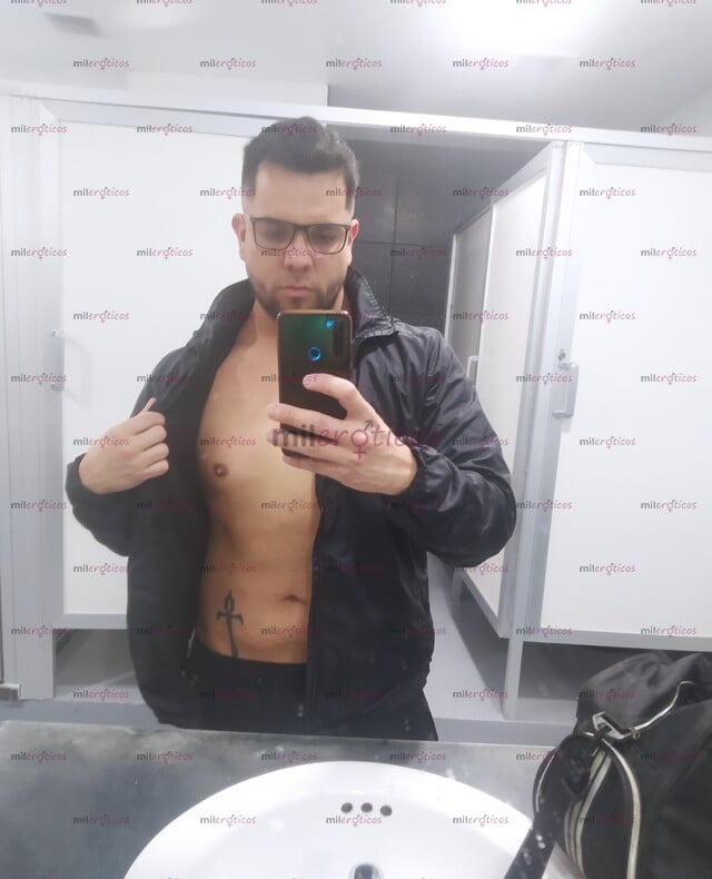 FOTOS DE BATO CALIENTE Y MORBOSO CON BUENA VERGA, WHATSAPP