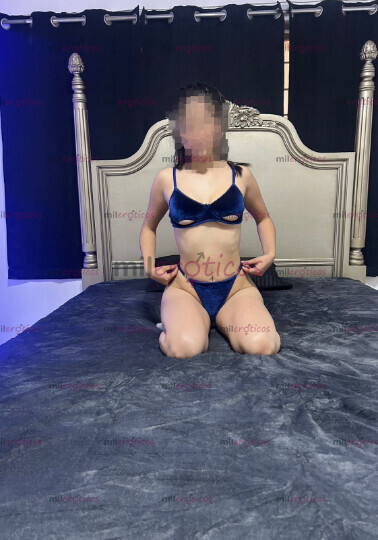 FOTOS DE BEBESITA UNIVERSITARIA DE 18 AÑOS SUPER PETTITE