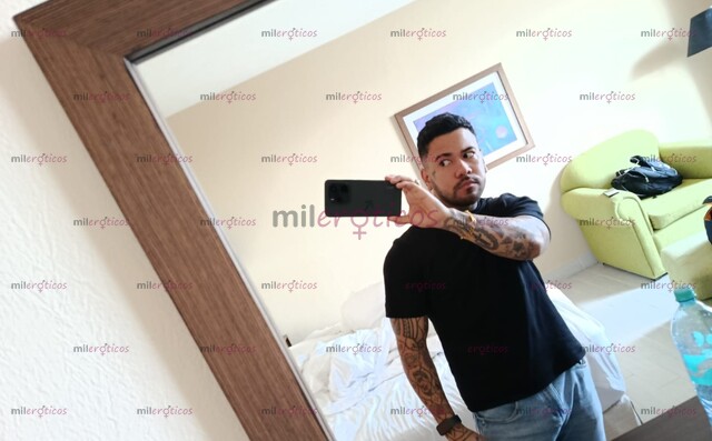 FOTOS DE 1JOSHUA CHICO %VENEZOLANO PARA BRINDART UN BUEN SERVICIO D CALIDAD Y PERVERSIDAD