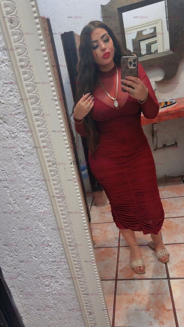 FOTOS DE ME ENCANTA SER UNA PERRITA SEXY Y ABIERTA SÍGUEME PARA VER MÁS