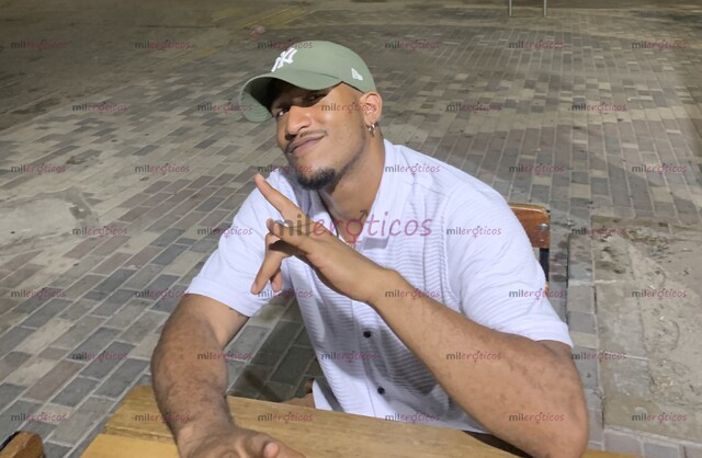 FOTOS DE NEGRO MACHO COSTEÑO 23 CMSCORT ACTIVO 100% DISPONIBLE AHORA