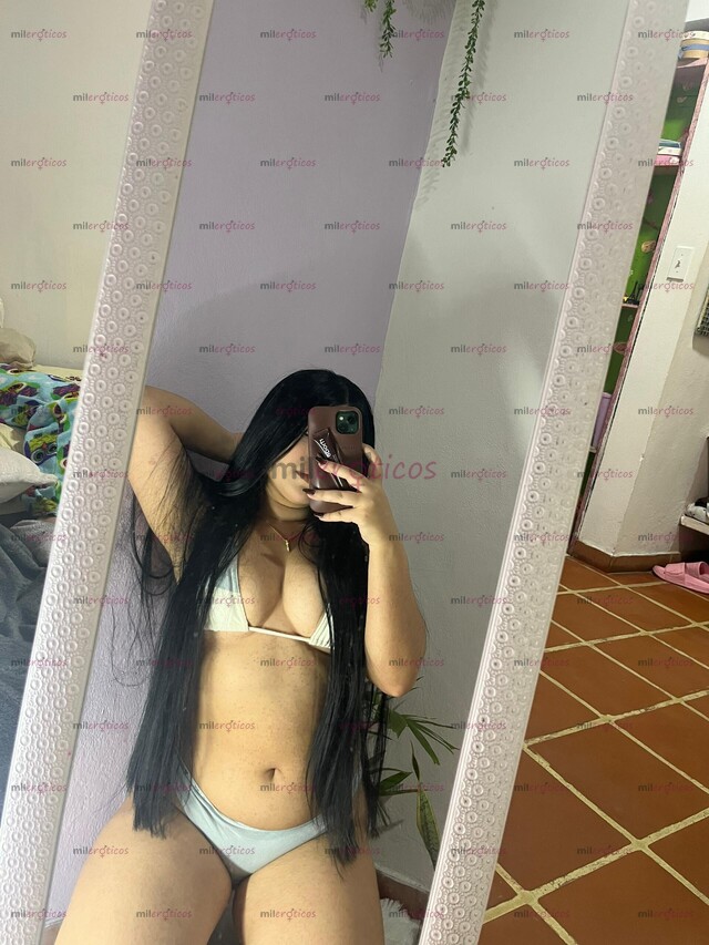FOTOS DE UNIVERSITARIA CON HERMOSA CON BONITO CUERPO PARA DARTE EL MEJOR PLACER