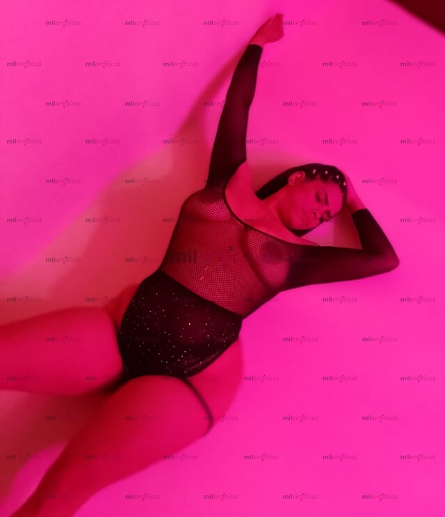 FOTOS DE RICA MORENA 50 MIL EL RATO HERMOSA ALLISON EN LA DESPENSA VEN YA !!