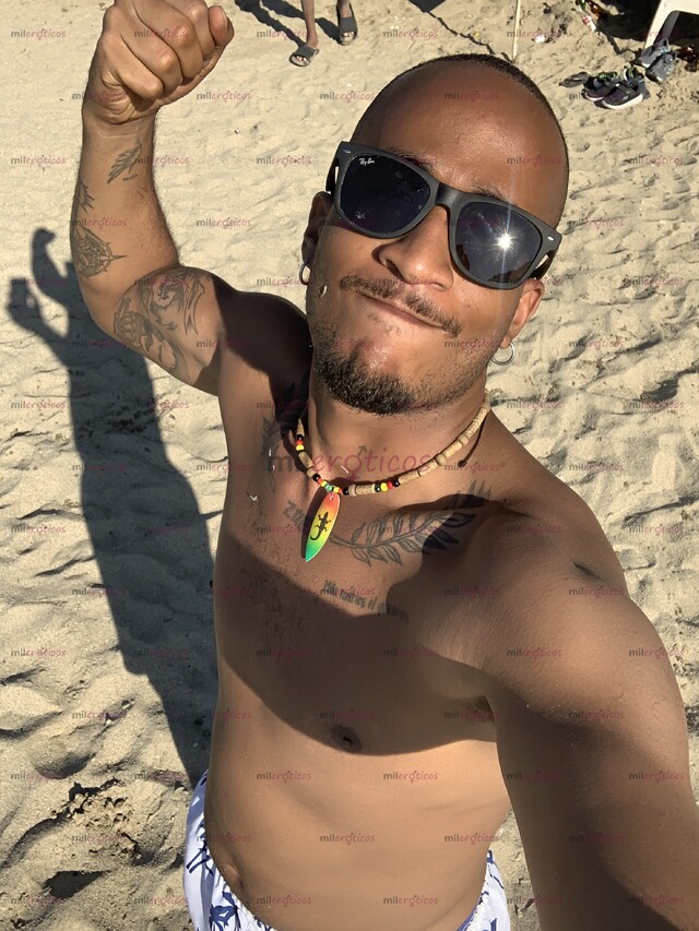 FOTOS DE NEGRO MACHO COSTEÑOS CON 23 CM DE VERGA 100% REAL