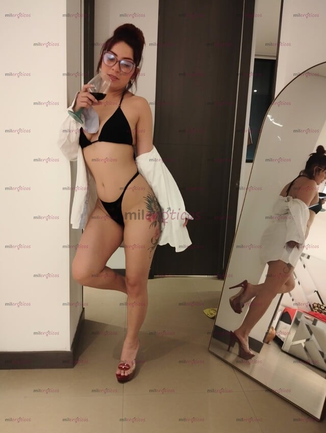 FOTOS DE SECRETARIA SEDUCTORA VIP POR PRIMERA VEZ EN TU CIUDAD CON GANAS DE SEXO
