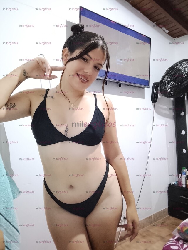 FOTOS DE SOY AXLY DISPONIBLE POR POCOS DIAS VEN Y DISFRUTEMOS DE UN RICO SEXO