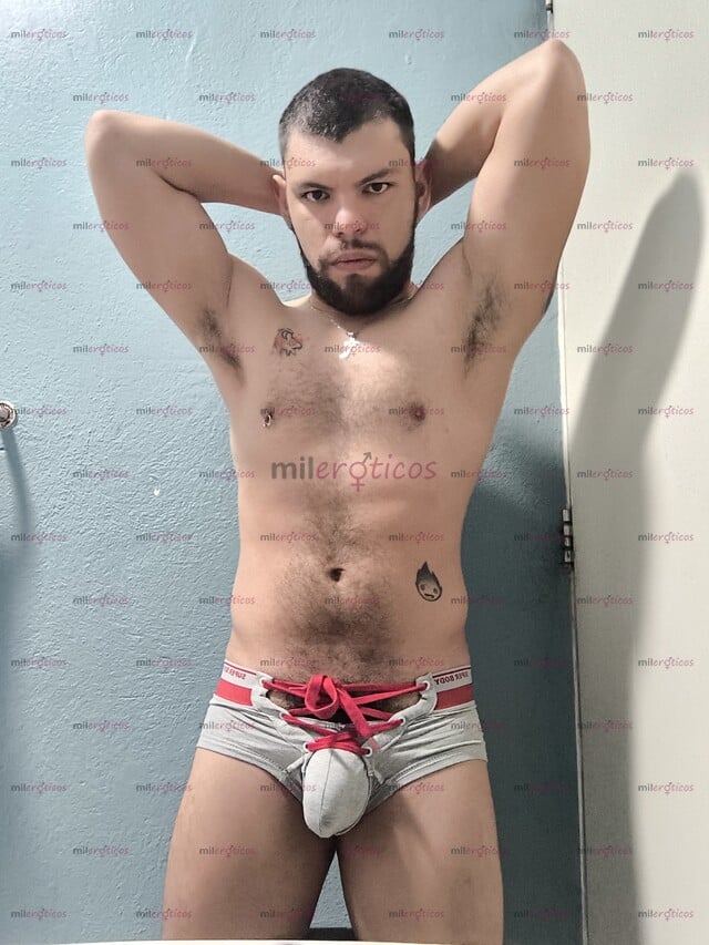 FOTOS DE JOVEN ACTIVO DISPONIBLE PARA CUMPLIR TUS FANTASÍAS X: FREG3X