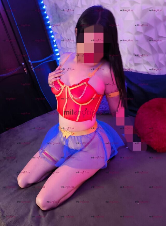 FOTOS DE ATRÉVETE A PERDER EL CONTROL O A TOMARLO. DAFNE PETTIT