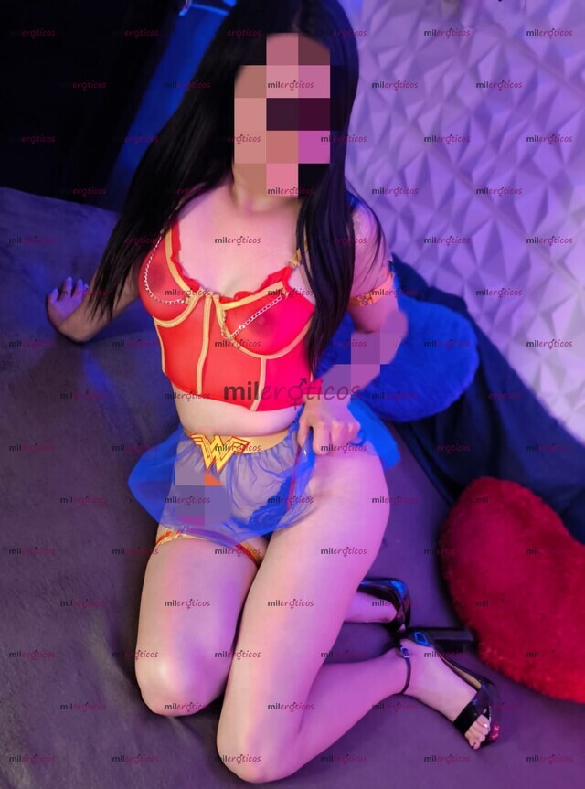 FOTOS DE ATRÉVETE A PERDER EL CONTROL O A TOMARLO. DAFNE PETTIT