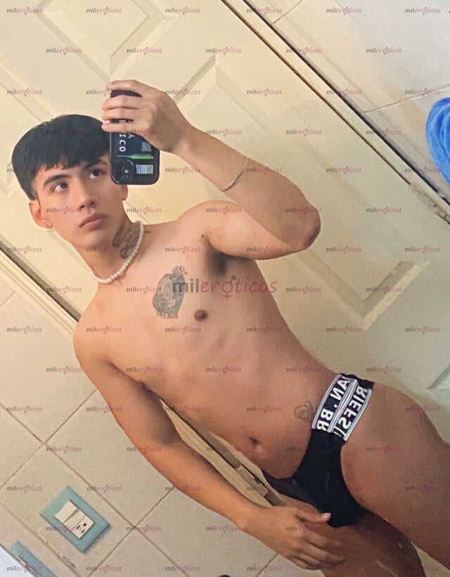 FOTOS DE TWINK INTER LAMPIÑO, DISPUESTO A HACER LO QUE LE PIDAN
